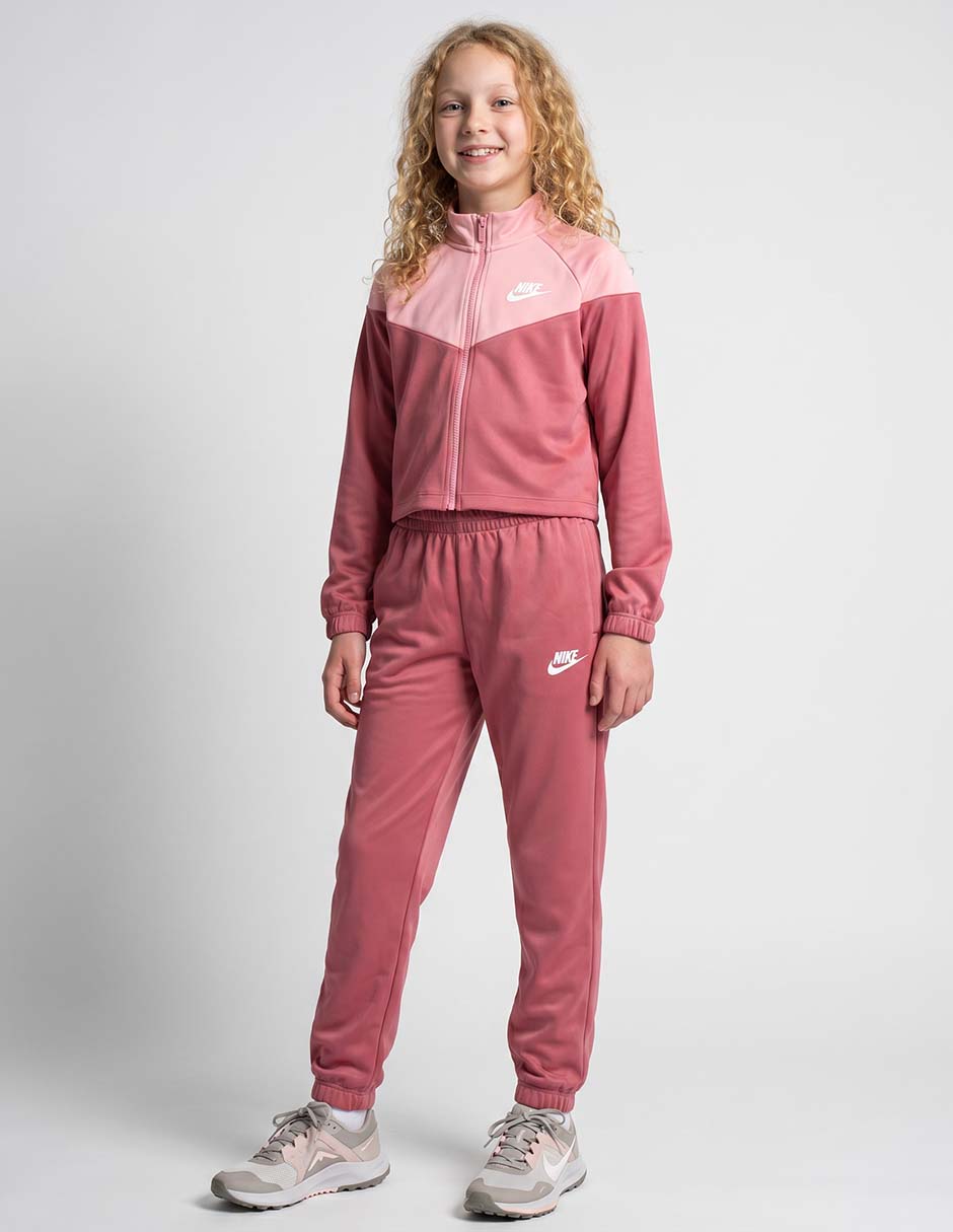 Conjunto Nike para niña
