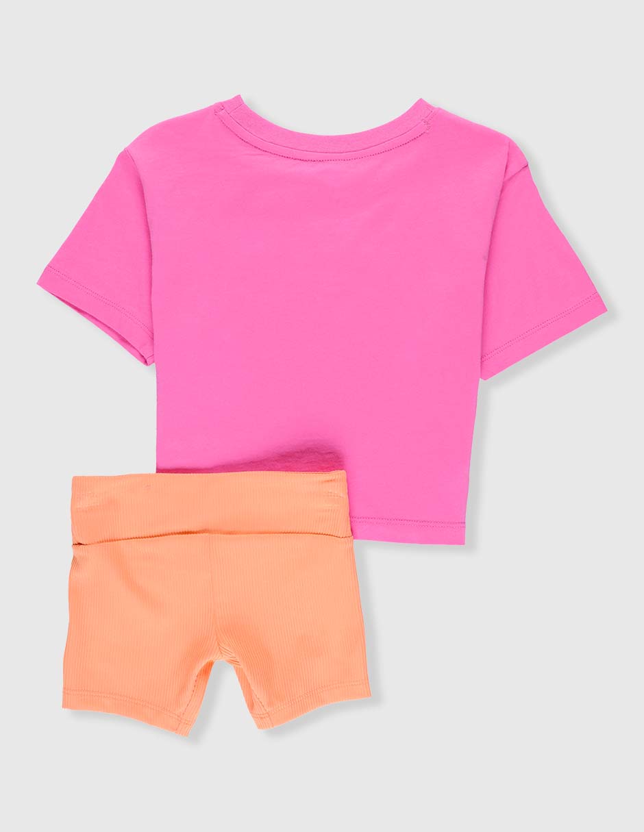 Conjunto deportivo regular con elástico para niña