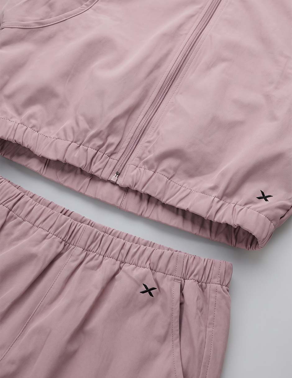 Conjunto deportivo regular con elástico para niña 4