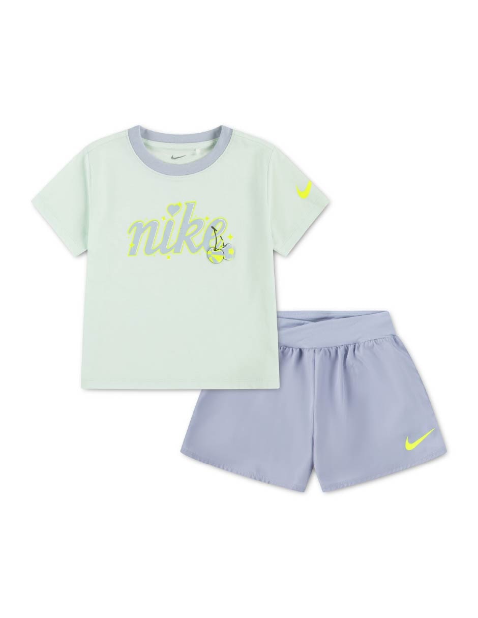 Conjunto deportivo para niña