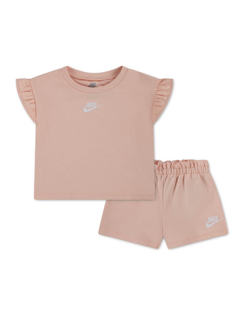 Conjunto deportivo para niña