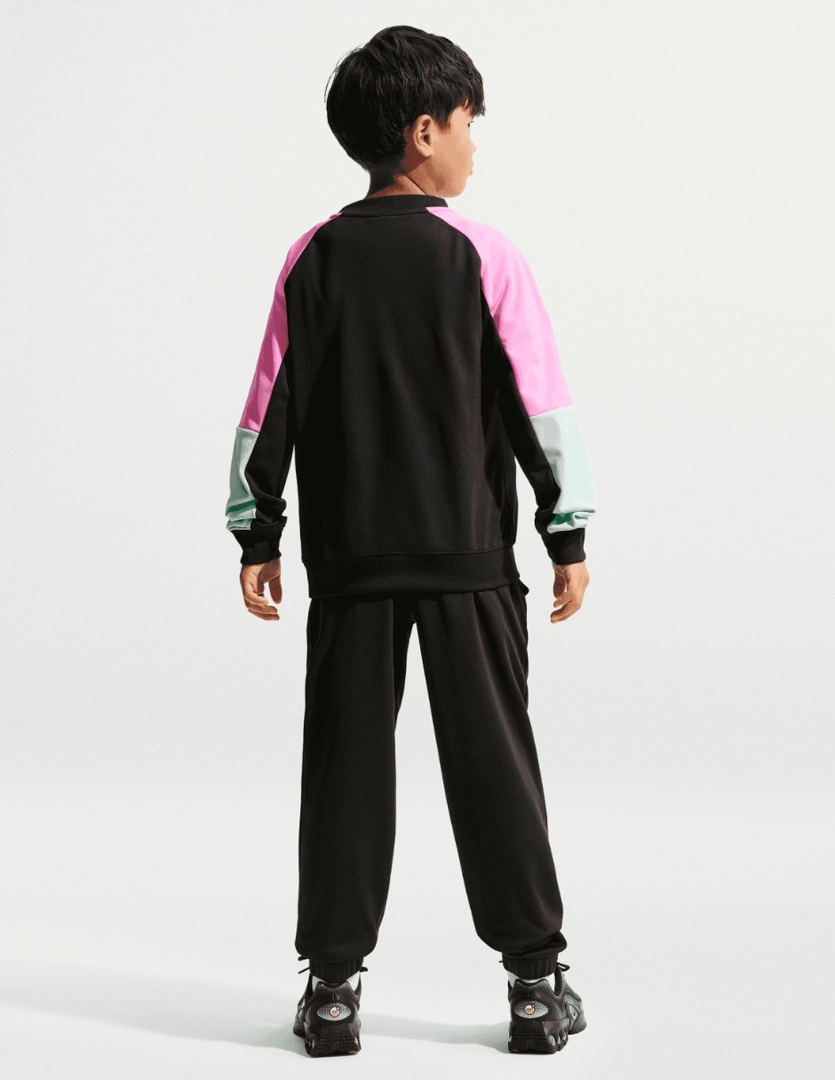 Conjunto deportivo regular con elástico para niña 5