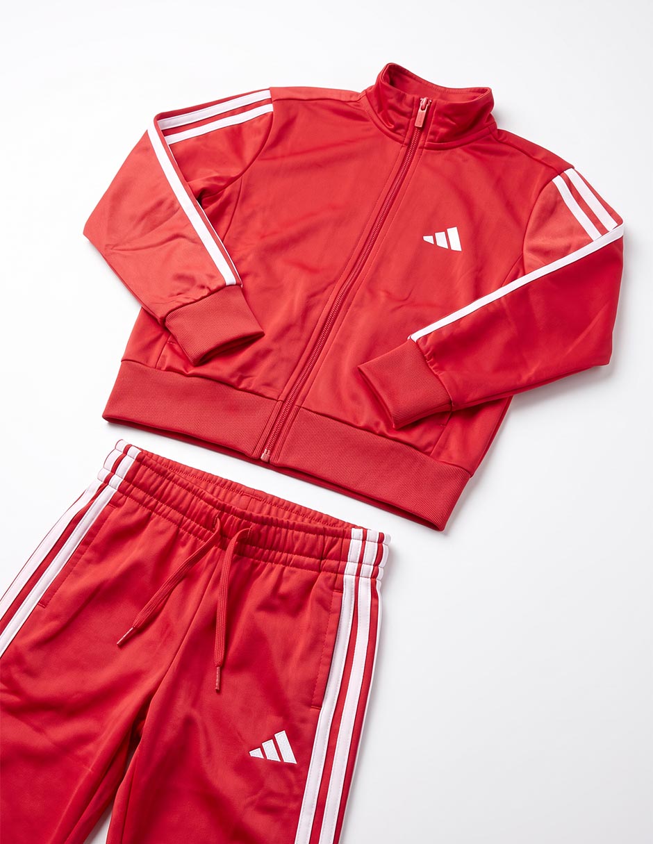 Conjunto deportivo con fijación elástico para niña 3