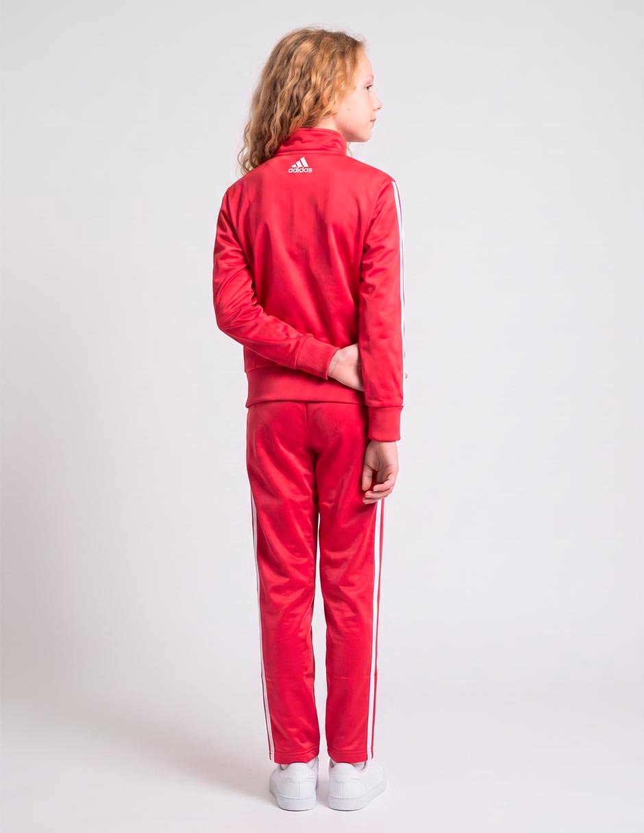 Conjunto deportivo con fijación elástico para niña 5