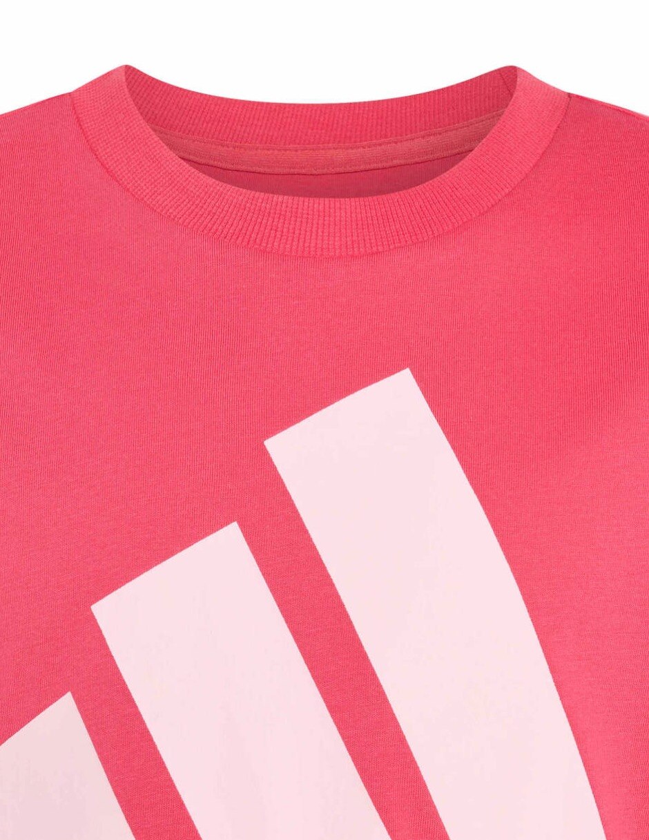 Playera deportiva para entrenamiento de niña