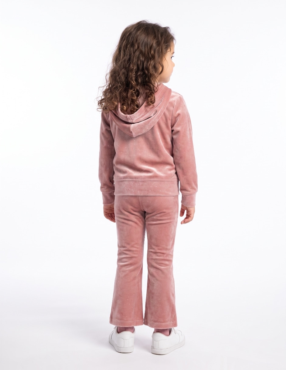 Conjunto deportivo para niña 2