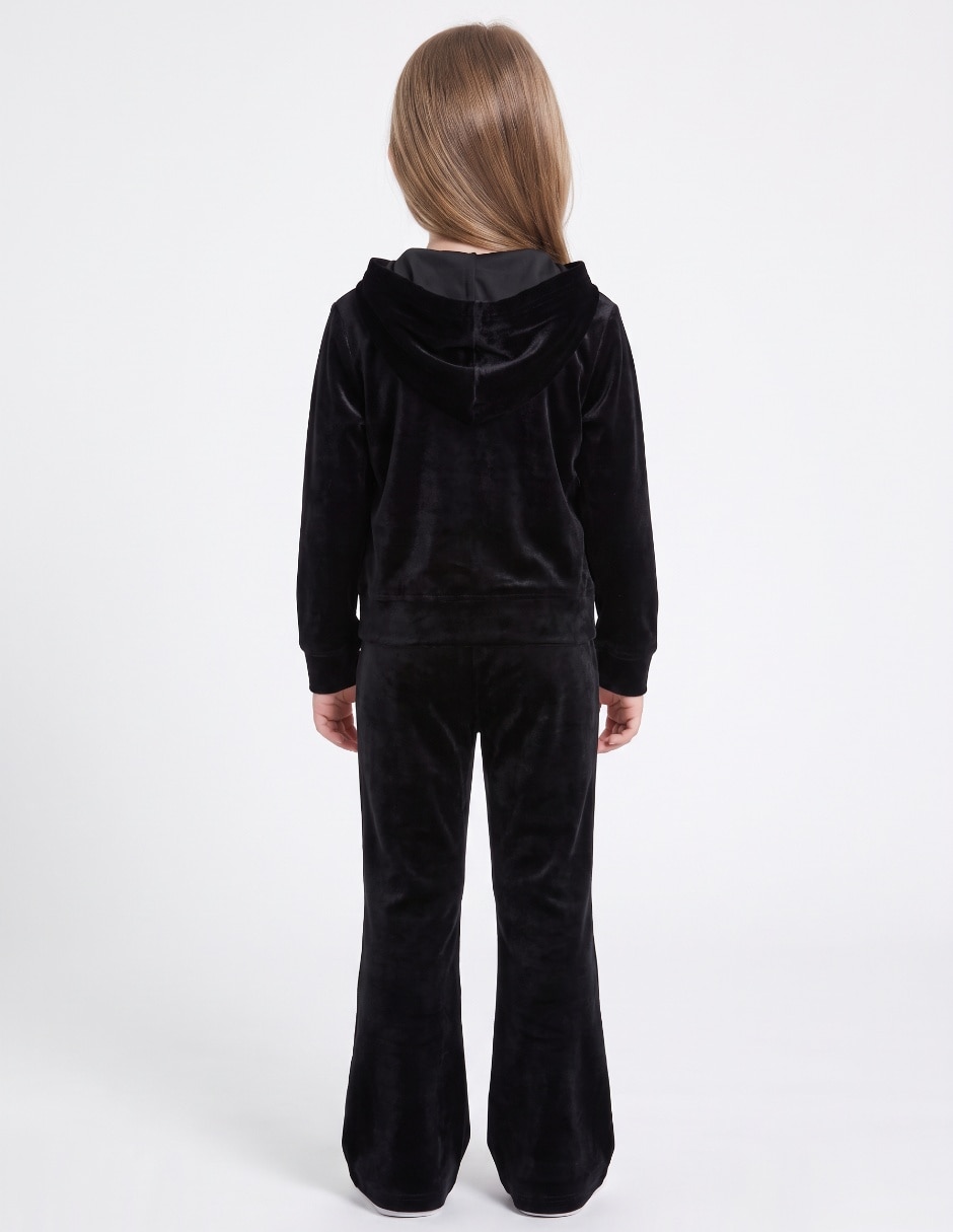 Conjunto deportivo para niña 2