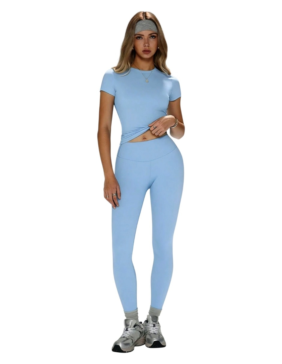 Conjunto deportivo regular con elástico para mujer