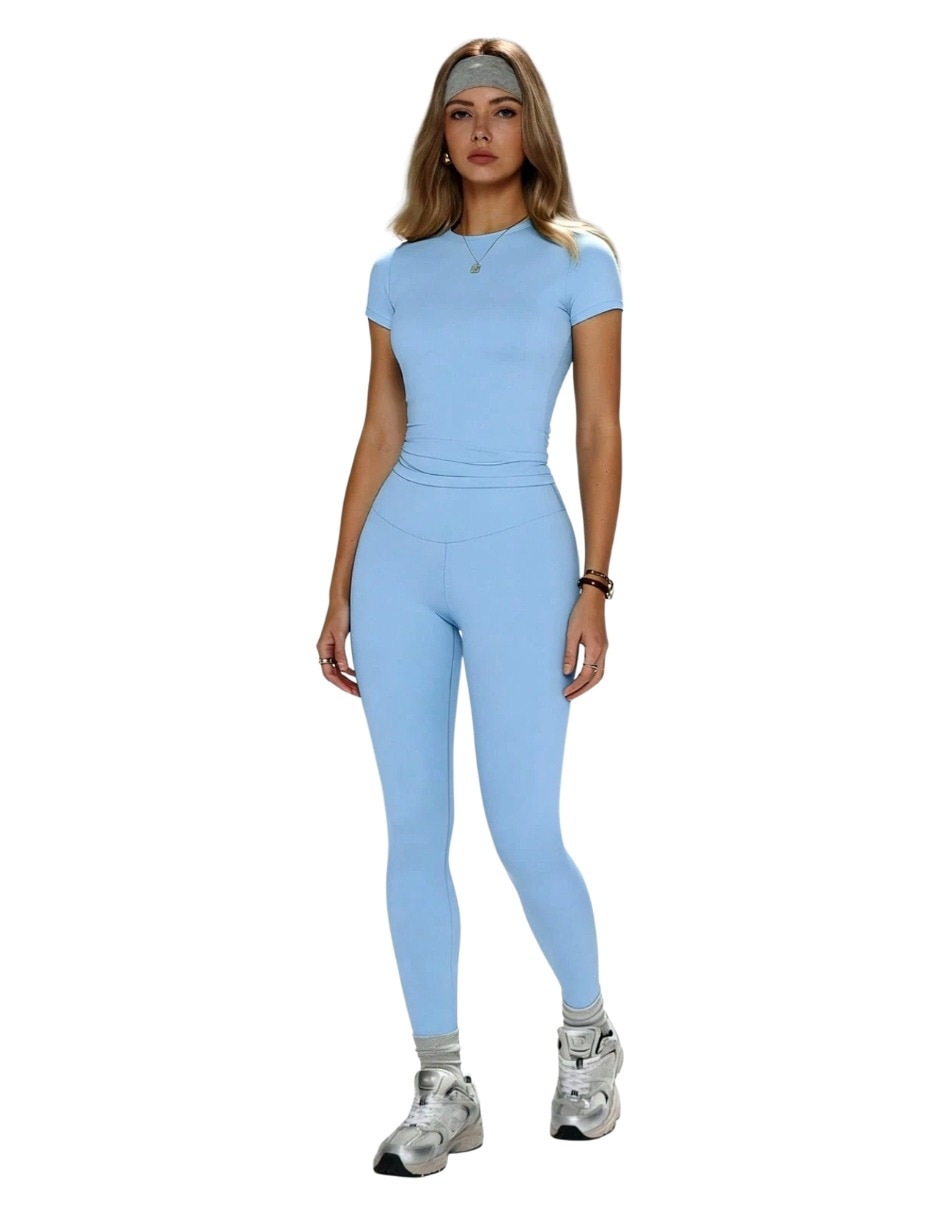 Conjunto deportivo regular con elástico para mujer 6